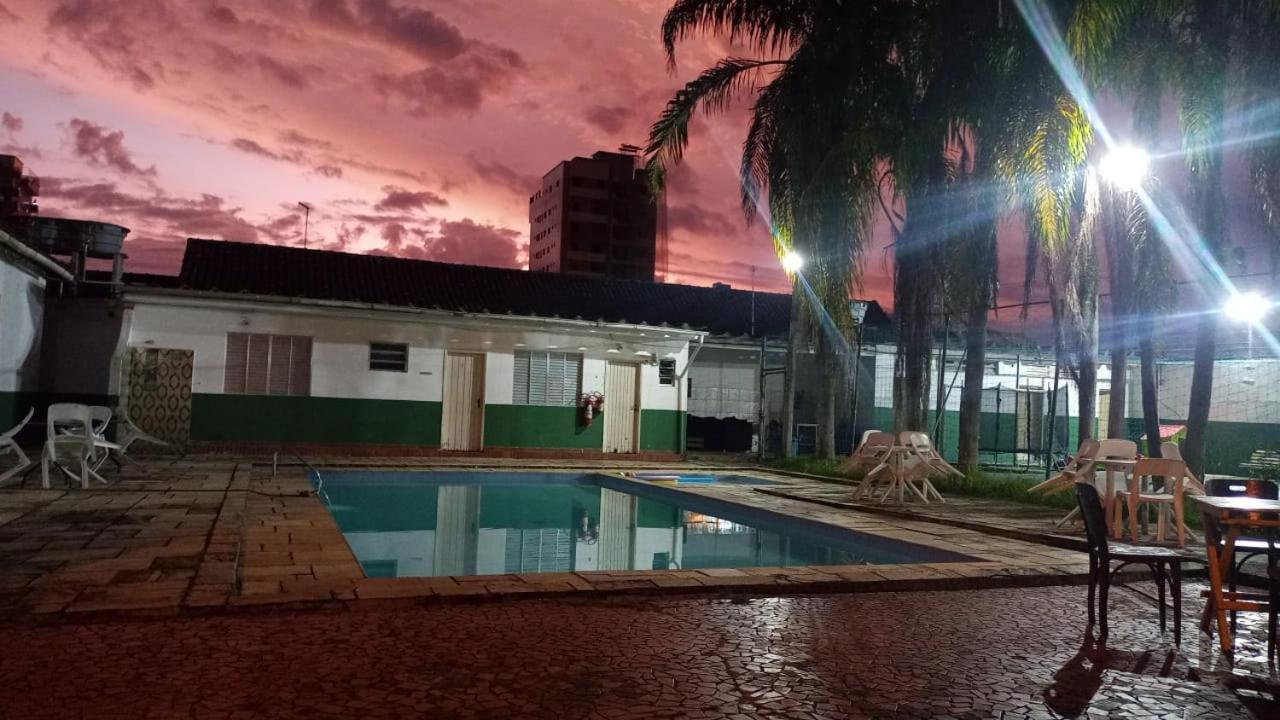 Hostel E Pousada Pg - Vila Tupi 大普拉亚 外观 照片